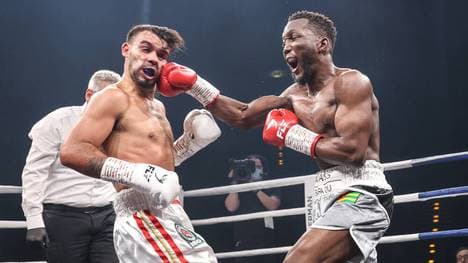 Für Abass Baraou (r.) rückt nach seinem Sieg über Brian Damian Chaves ein WM-Kampf immer näher
