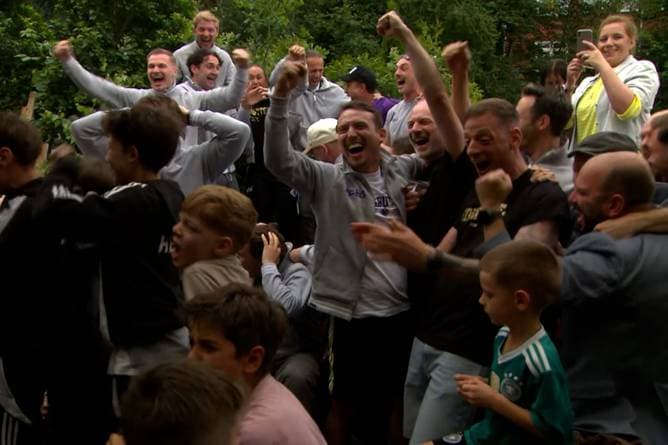 Pokal-Los sorgt für pure Ekstase
