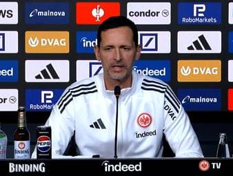 Der Sturmneuzugang von Eintracht Frankfurt, Younes Ebnoutalib, hat sich bereits in seiner zweiten Partie für die Hessen verletzt. Vor dem Auswärtsspiel in Bremen ging Trainer Dino Toppmöller näher auf die Situation ein, erklärte, wie es dem Angreifer geht, und wie die Mannschaft seinen Ausfall kompensieren will. 