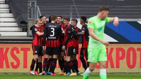 Eintracht Frankfurt besiegt den VfL Wolfsburg
