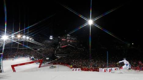Die Atmosphäre beim Nightrace in Schladming mit 50.000 Fans ist einzigartig im Weltcup