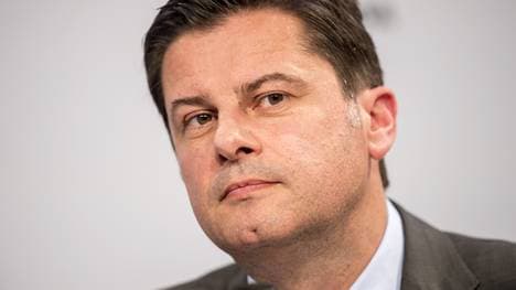 DFL Audio-Visual Media Rights Auction - Press Conference