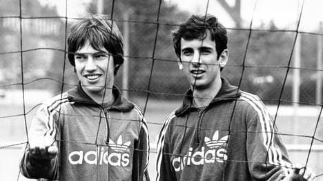 Erhan Önal (r., mit Wilhelm Reisinger) war zwischen 1973 und 1978 beim FC Bayern
