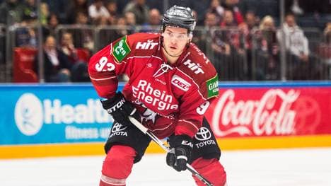 Koelner Haie v Straubing Tigers - DEL
