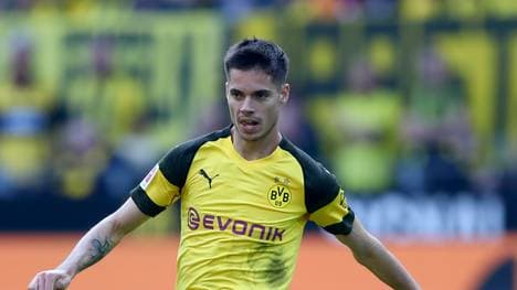 Julian Weigl übernimmt den Part in der Innenverteidigung an der Seite von Ömer Toprak