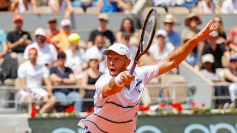 Tim Pütz und seine japanische Partnerin Miyo Cato sind bei den French Open in Paris im Viertelfinale des Mixed-Wettbewerbs gescheitert
