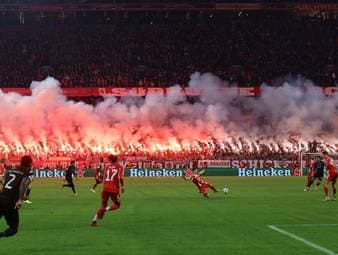 UEFA greift durch: Harte Strafe für die Bayern