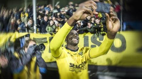 Peniel Mlapa hat wechselhafte Jahre hinter sich - nun spielt er bei Venlo groß auf
