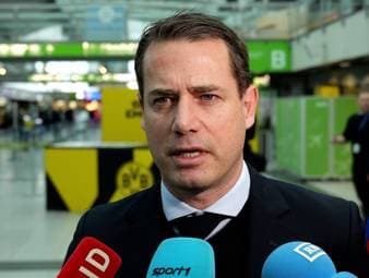 Die aktive Fanszene von Borussia Dortmund bleibt dem Champions-League-Spiel bei Atalanta Bergamo fern. BVB-Geschäftsführer Lars Ricken zeigt sich überrascht von den Maßnahmen der italienischen Behörden.