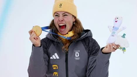 Zunge rot, Medaille golden: Daniela Maier 