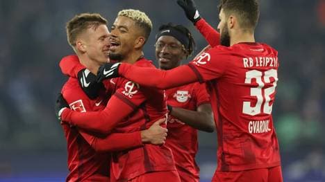 Die Leipziger bejubeln den deutlichen Auswärtssieg