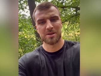 Dresden-Profi Lars Bünning erleidet Ende Mai eine schwere Hirnblutung und muss notoperiert werden. Nun meldet er sich nach den ärztlichen Maßnahmen erstmals per Instagram-Videobotschaft zu Wort. 