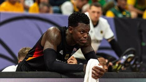 Dennis Schröder musste mit der Mannschaft nachts das Hotel verlassen