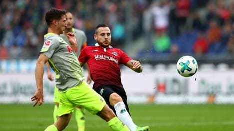 Salih Oezcan und der 1. FC Köln holten bei Hannover 96 einen Punkt