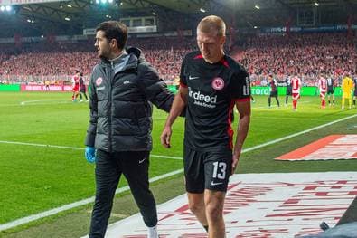 Wirbel um Frankfurt-Teamarzt