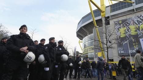 Borussia Dortmund v FC Schalke 04 - Bundesliga