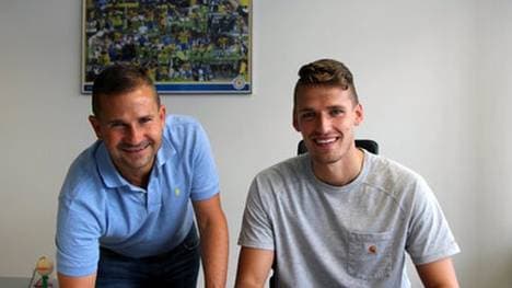 Gustav Valsvik (r.) spielt künftig bei Eintracht Braunschweig