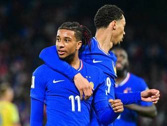 Olise wird gefeiert – muss Bayern umdenken?