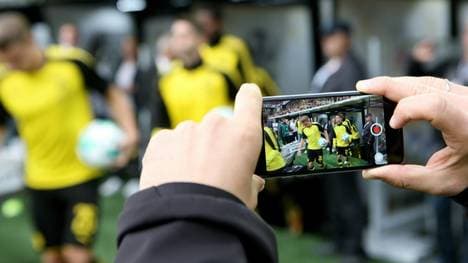 Die Medien-Angebote der Bundesligisten werden beliebter