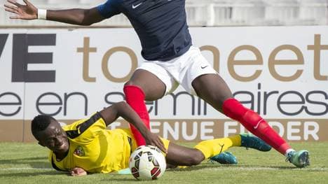 Bielefeld holt Stürmer Lasme aus Frankreich (rechts)