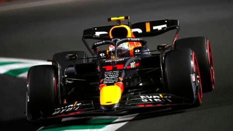 Sergio Perez startet in Jeddah von der Pole