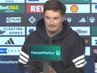 Beim der Partie des HSV gegen Borussia Mönchengladbach kommt es zu einer kuriosen Szene um einen Balljungen. Selbst der Schiedsrichter muss eingreifen. 