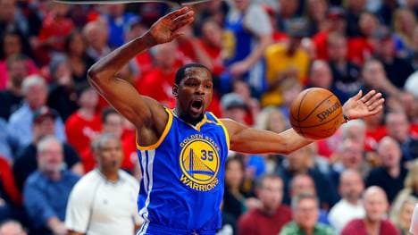 Golden State Warriors v Portland Trail Blazers - Game Four
