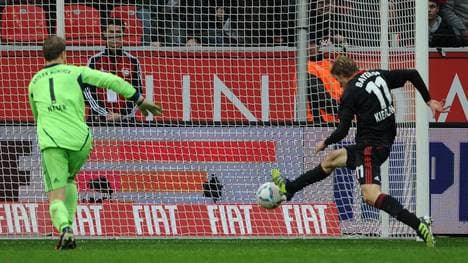 Manuel Neuer-Stefan Kiessling-FC Bayern München-Bayer 04 Leverkusen-Torschuss