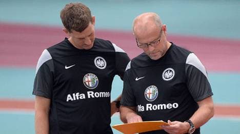 Bremens Ex-Coach Thomas Schaaf hat nun in Frankfurt das Sagen - und auch ein Auge für die Kleinigkeiten