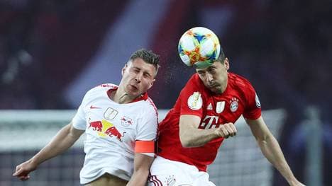 Wie wirken sich Kopfbälle auf die Gesundheit der Spieler aus?