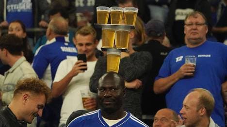 Das Bier-Verbot auf Schalke gilt nicht für alle Fans
