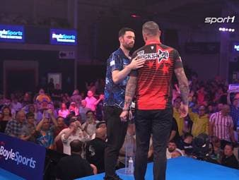Luke Humphries besiegt Joe Cullen im Halbfinale des Darts World Grand Prix mit 4:0 in den Sätzen und steht somit im Finale gegen Gerwyn Price. 