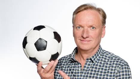 Rudi Brückner moderiert „STAHLWERK Doppelpass“ am Sonntag 