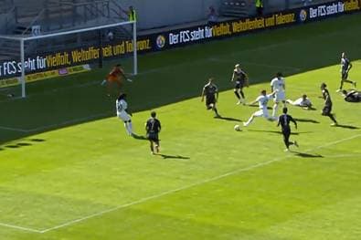 Um ein Haar! Saarbrücken verspielt beinahe 2:0-Führung