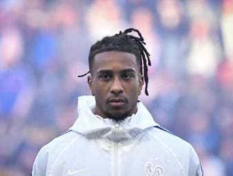 Wird es nochmal richtig heiß zwischen Michael Olise und Real Madrid. Beispiele aus der Vergangenheit zeigen: Ein Wechsel zu den Königlichen könnte mit mit vielen Nebengeräuschen einhergehen.