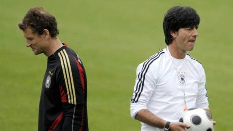 Joachim Löw (r.) wollte Jens Lehmann anscheinend in seinen Trainerstab holen