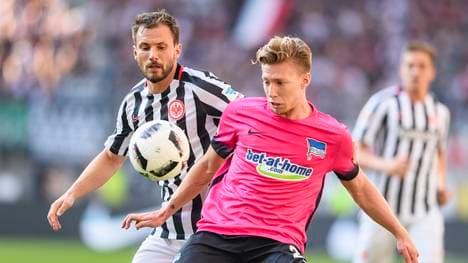 Eintracht Frankfurt v Hertha BSC - Bundesliga