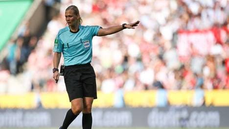 Schiedsrichterin Bibiana Steinhaus ist nach ihrer Verletzung wieder fit