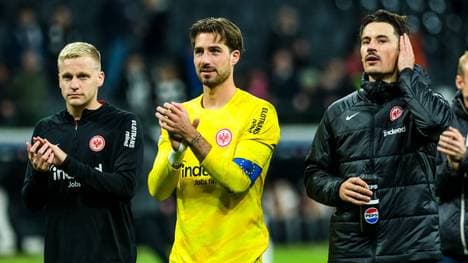 Donny van de Beek (r.) wird Eintracht Frankfurt im Sommer wieder verlassen