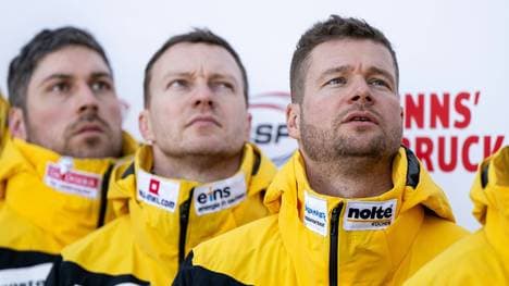 Johannes Lochner (r.) und Francesco Friedrich (M.)