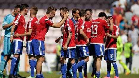 SpVgg Unterhaching v SV Elversberg - Third League Playoff Leg One