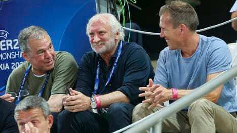 Rudi Völler ist bester Laune