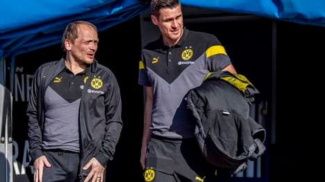 Dortmunds Chefscout Markus Pilawa (l.) und Sebastian Kehl bekommen Verstärkung aus München