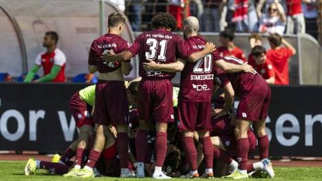 Großer Jubel: Fortuna Köln feiert den Aufstieg