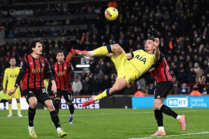 Bayern-Leihgabe glänzt mit Traumtor