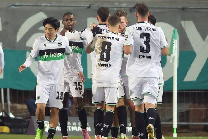 Hannover verspielt Sieg in Münster