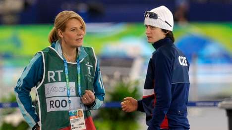 Gunda Niemann-Stirnemann (l.) gewann acht olympische Medaillen