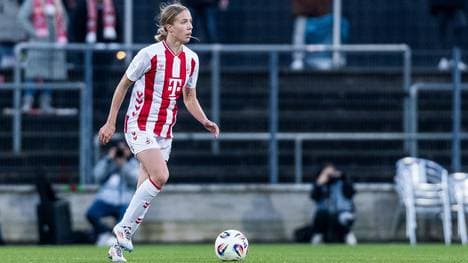 Celina Degen bleibt dem FC treu