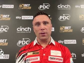 Gerwyn Price ist vor seinem Heimspieltag in der Premier League of Darts bei SPORT1 zu Gast und spricht in der fünften Madhouse-Folge u.a. über seine Investitionen, die er mit seinem Gewinn tätigt.