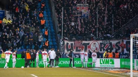 Die Partie Bochum - Stuttgart stand kurz vor dem Abbruch